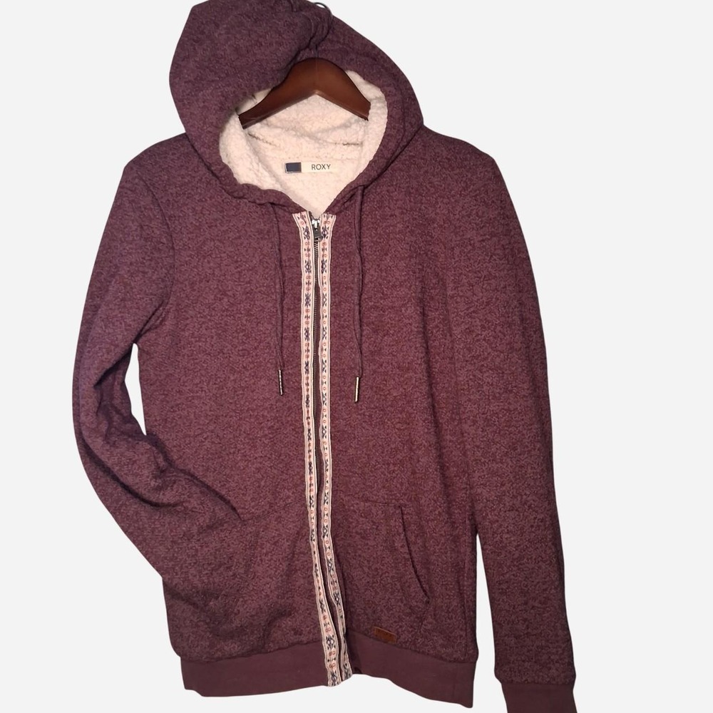 Roxy burgundy zip up hoodie with floral detail full zip fleece lined Size Med